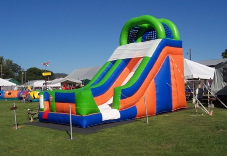 Inflatable slide